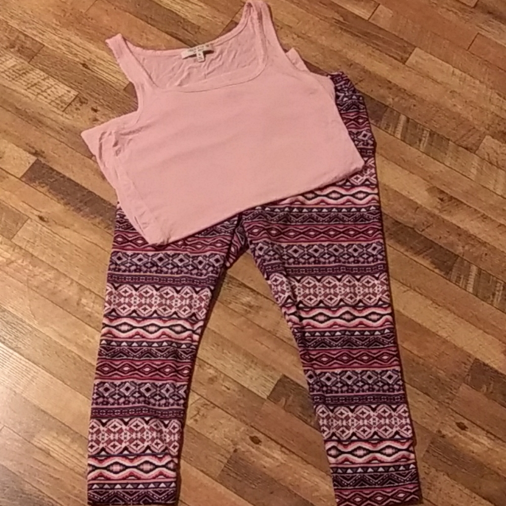 👄 Soft Sexy Leggings & Tank Set Medium